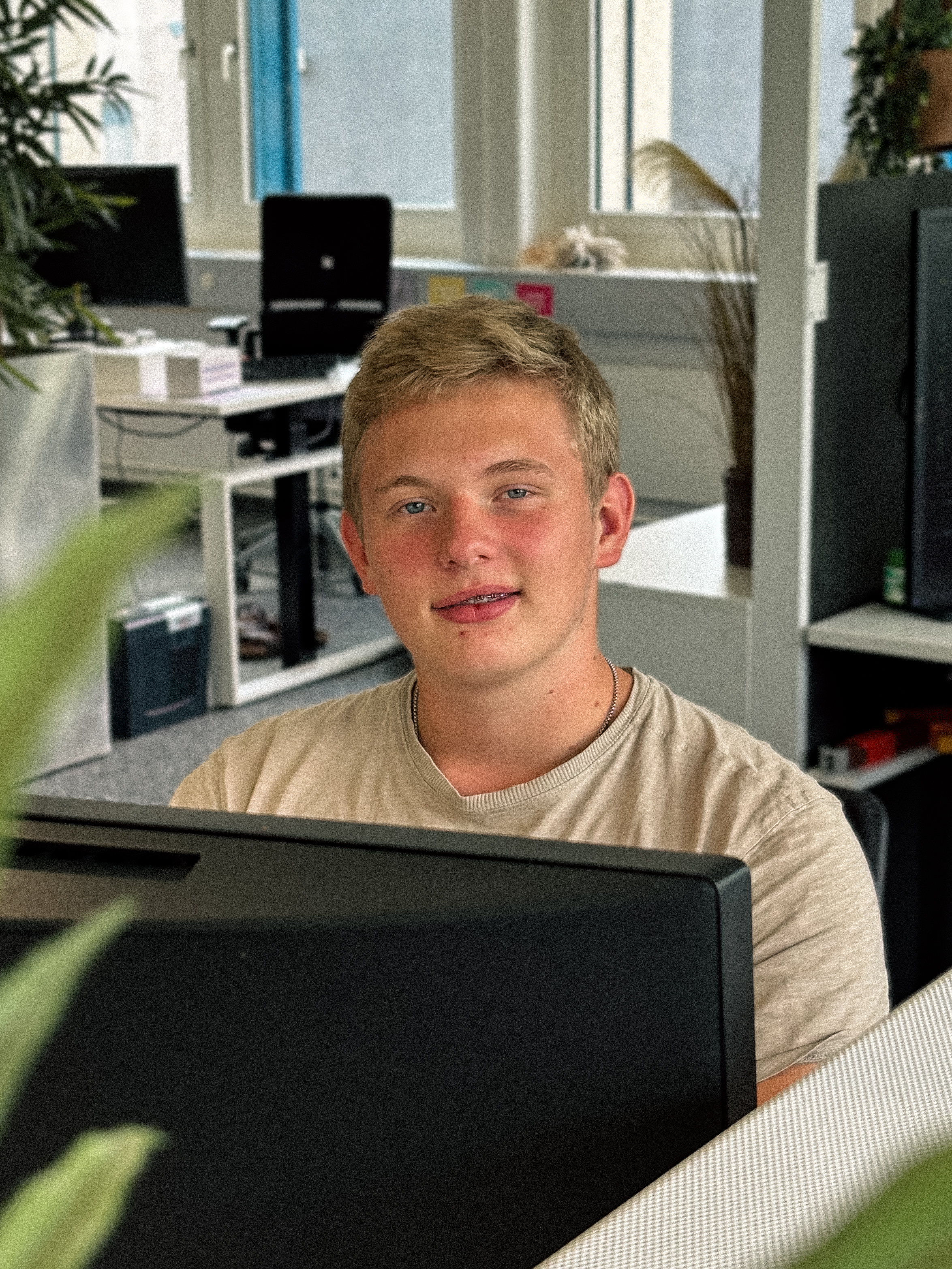 Viggo Hansen Preview (1)